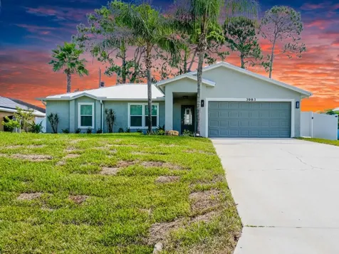 3983 SW Helmlinger Street Port St Lucie FL 34953