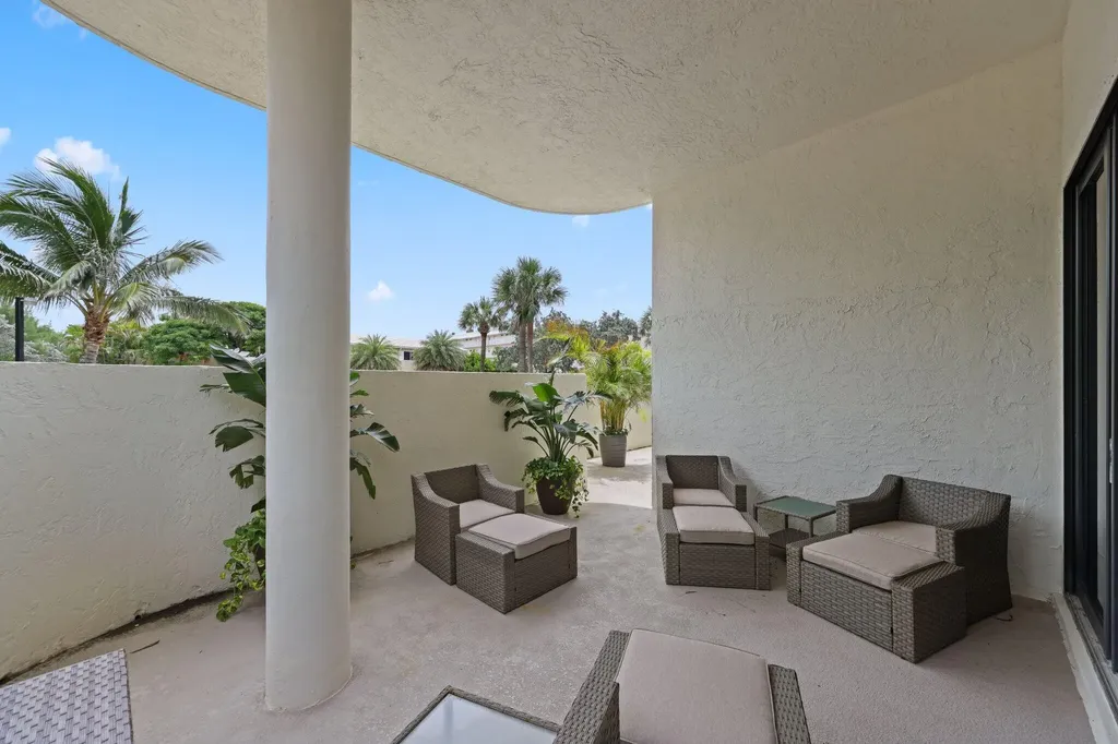 3900 N Ocean Boulevard Gulf Stream FL 33483