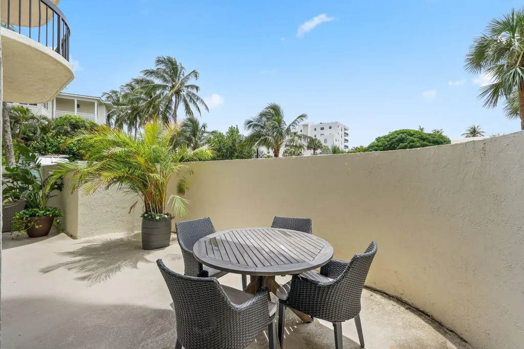 3900 N Ocean Boulevard Gulf Stream FL 33483