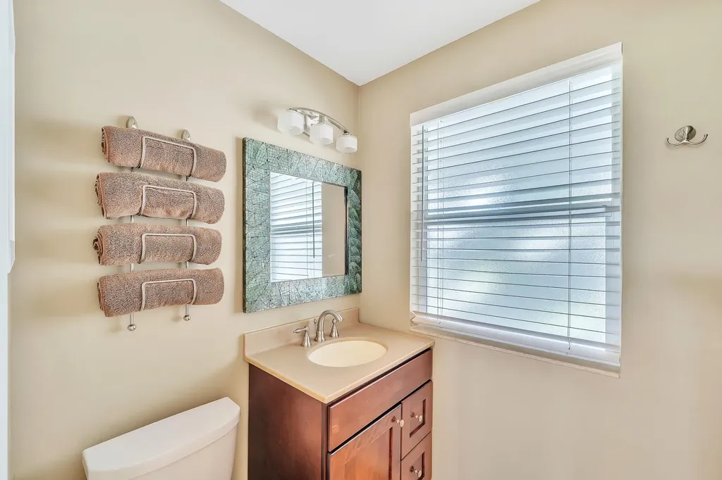 1221 Hillsboro Mile Hillsboro Beach FL 33062