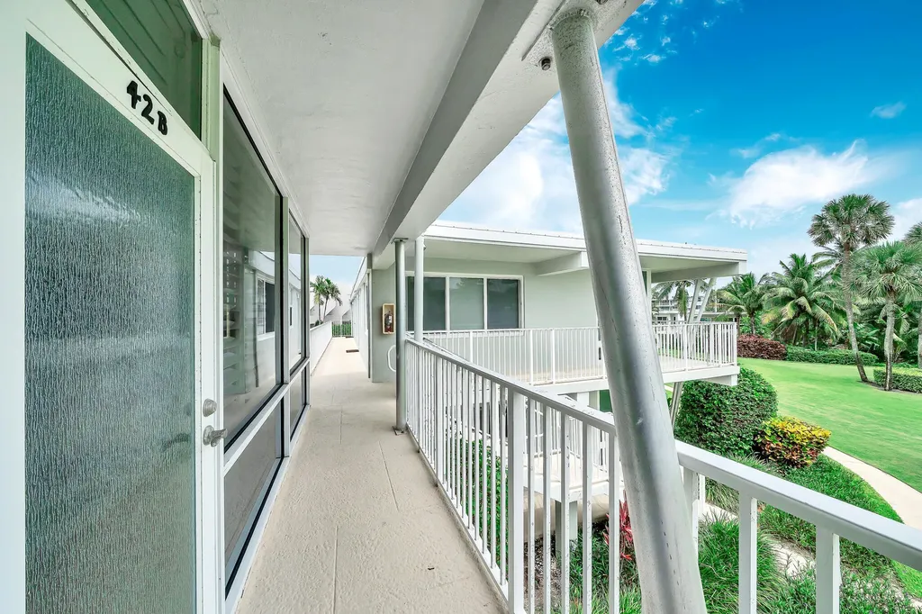 1221 Hillsboro Mile Hillsboro Beach FL 33062
