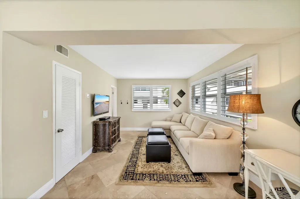 1221 Hillsboro Mile Hillsboro Beach FL 33062