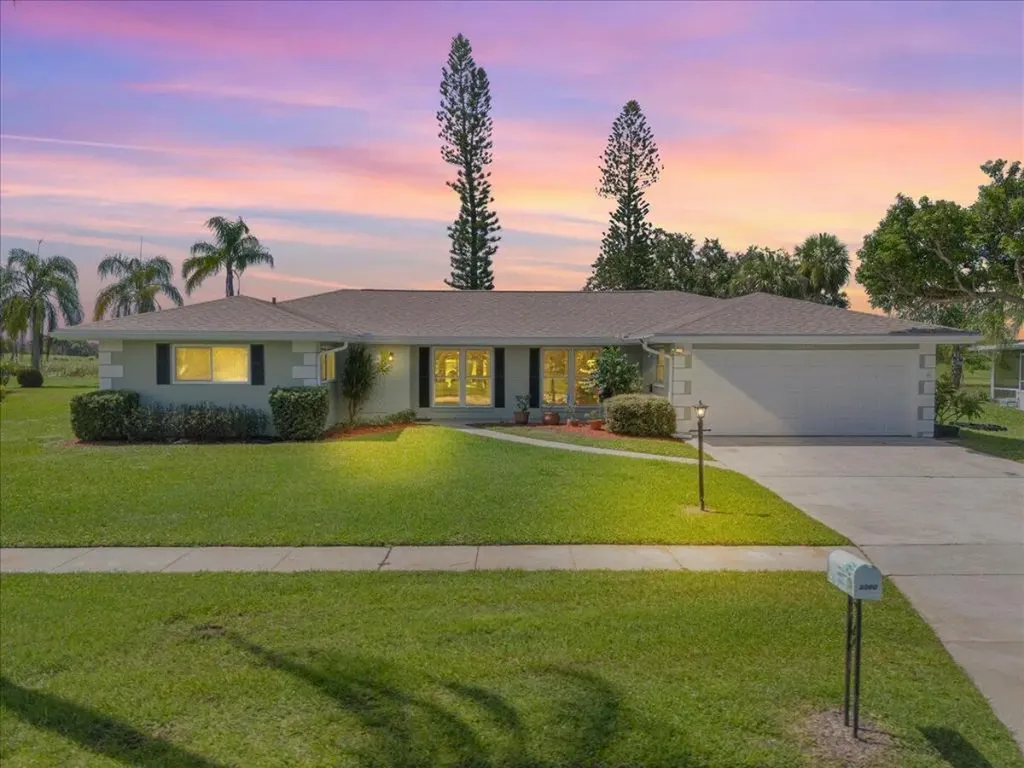3060 SE Santa Anita Street Port St Lucie FL 34952