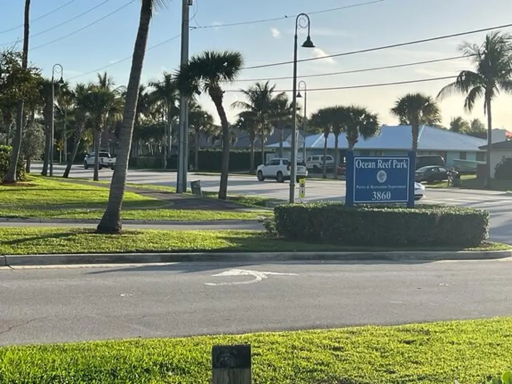 1260 Manor Drive Riviera Beach FL 33404