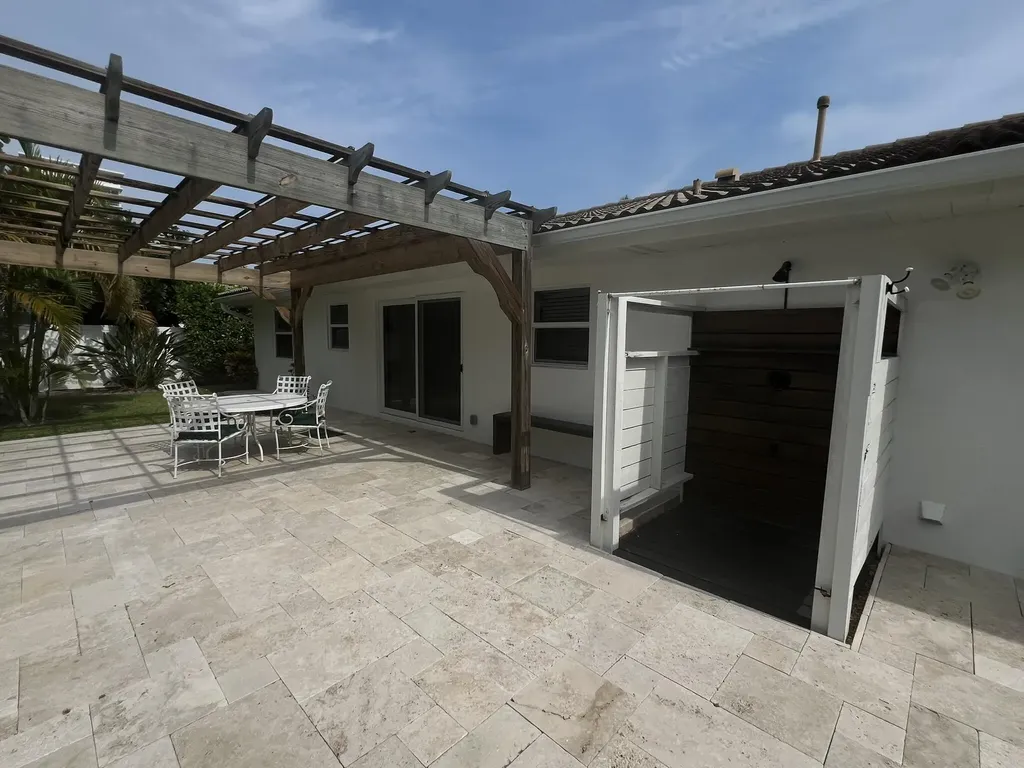 1260 Manor Drive Riviera Beach FL 33404
