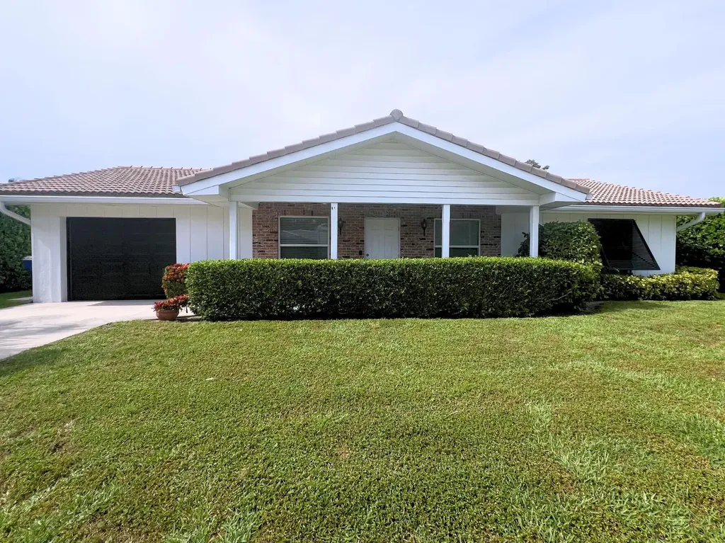 1260 Manor Drive Riviera Beach FL 33404