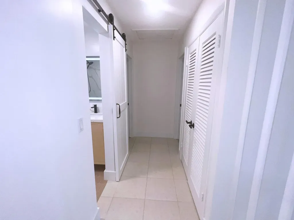 1260 Manor Drive Riviera Beach FL 33404