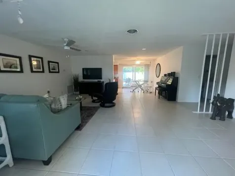 1260 Manor Drive Riviera Beach FL 33404