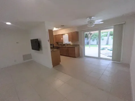 1260 Manor Drive Riviera Beach FL 33404