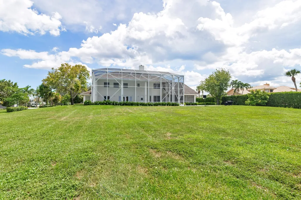 15395 Hawker Lane Wellington FL 33414
