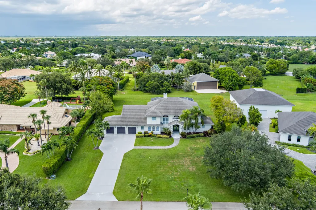 15395 Hawker Lane Wellington FL 33414