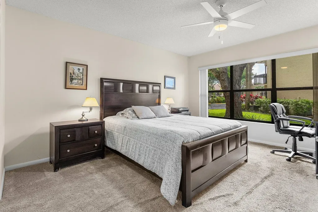 5106 Oak Hill Lane Delray Beach FL 33484