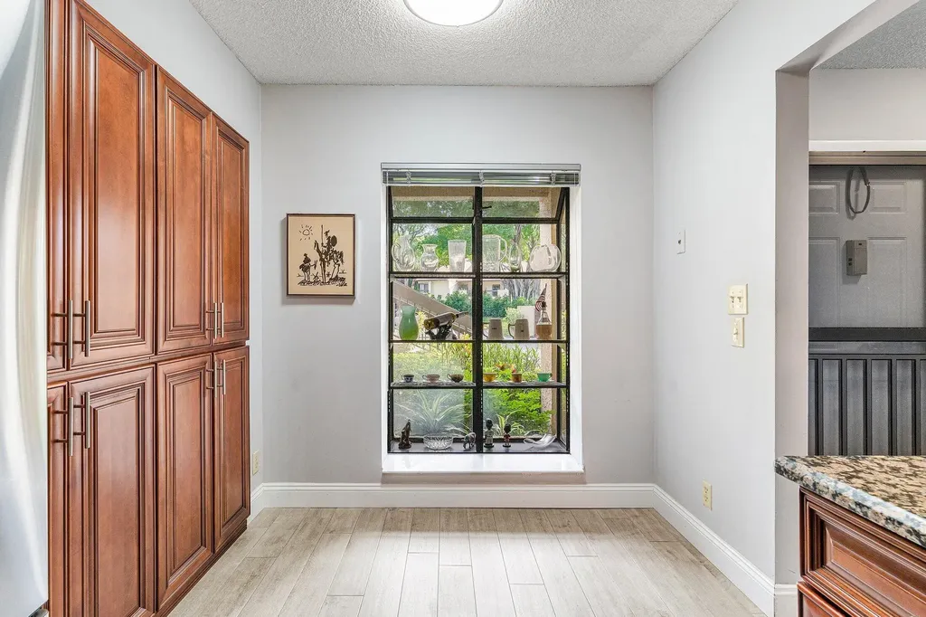 5106 Oak Hill Lane Delray Beach FL 33484