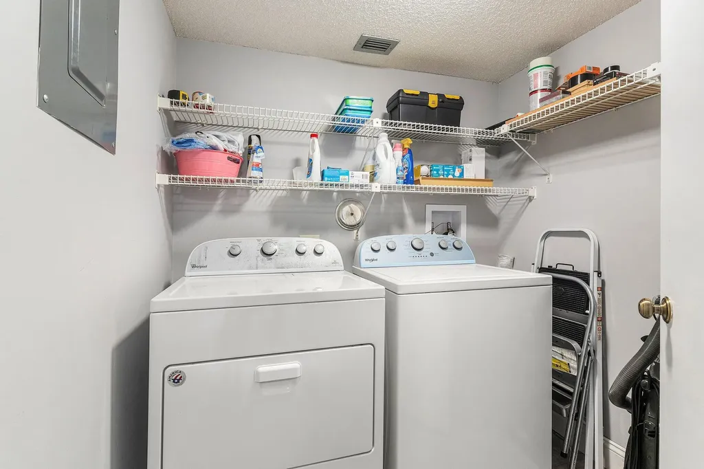 5106 Oak Hill Lane Delray Beach FL 33484