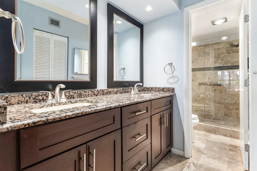 5106 Oak Hill Lane Delray Beach FL 33484