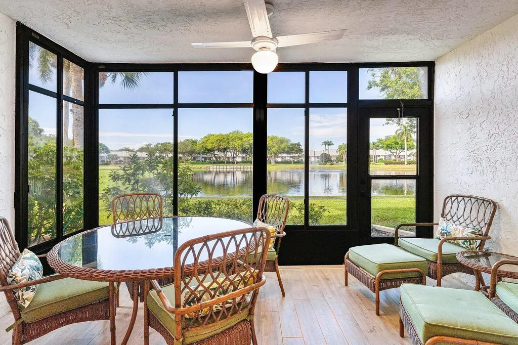 5106 Oak Hill Lane Delray Beach FL 33484