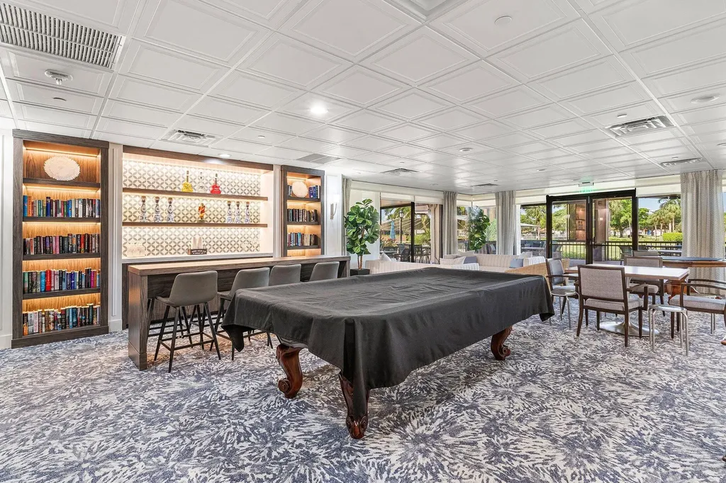 5106 Oak Hill Lane Delray Beach FL 33484