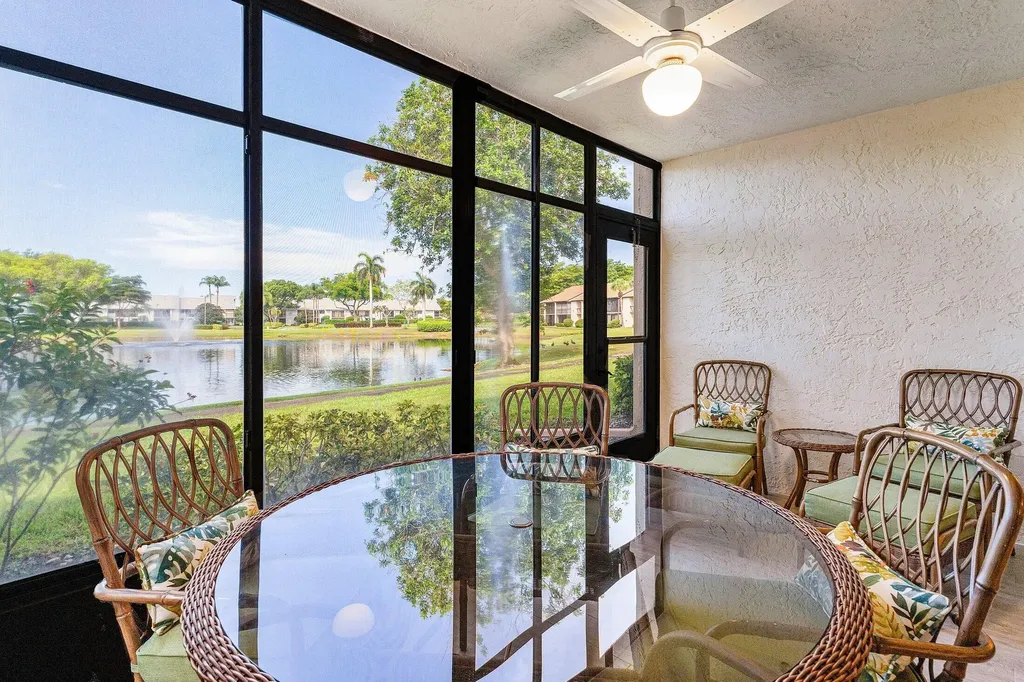 5106 Oak Hill Lane Delray Beach FL 33484