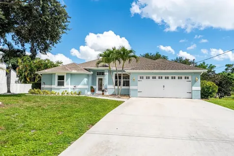 5743 SE Orange Blossom Trail Hobe Sound FL 33455