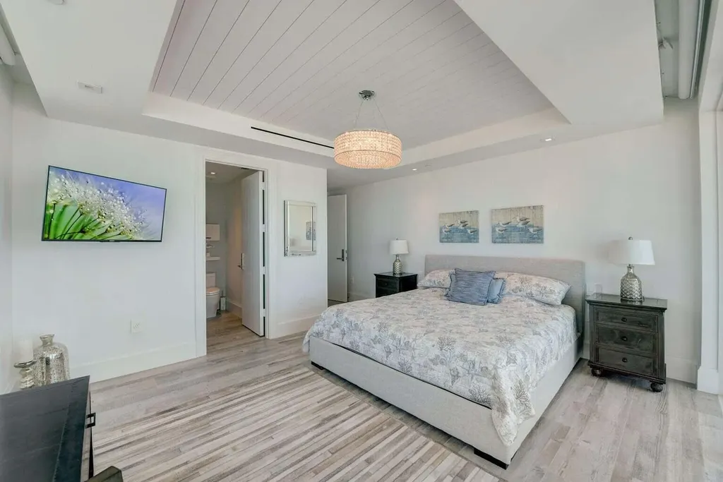 5001 Old Ocean Boulevard Ocean Ridge FL 33435