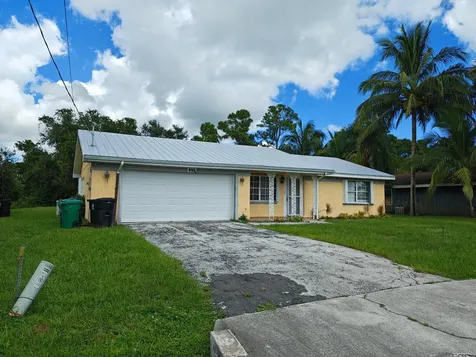 253 SE Verada Avenue Port St Lucie FL 34983