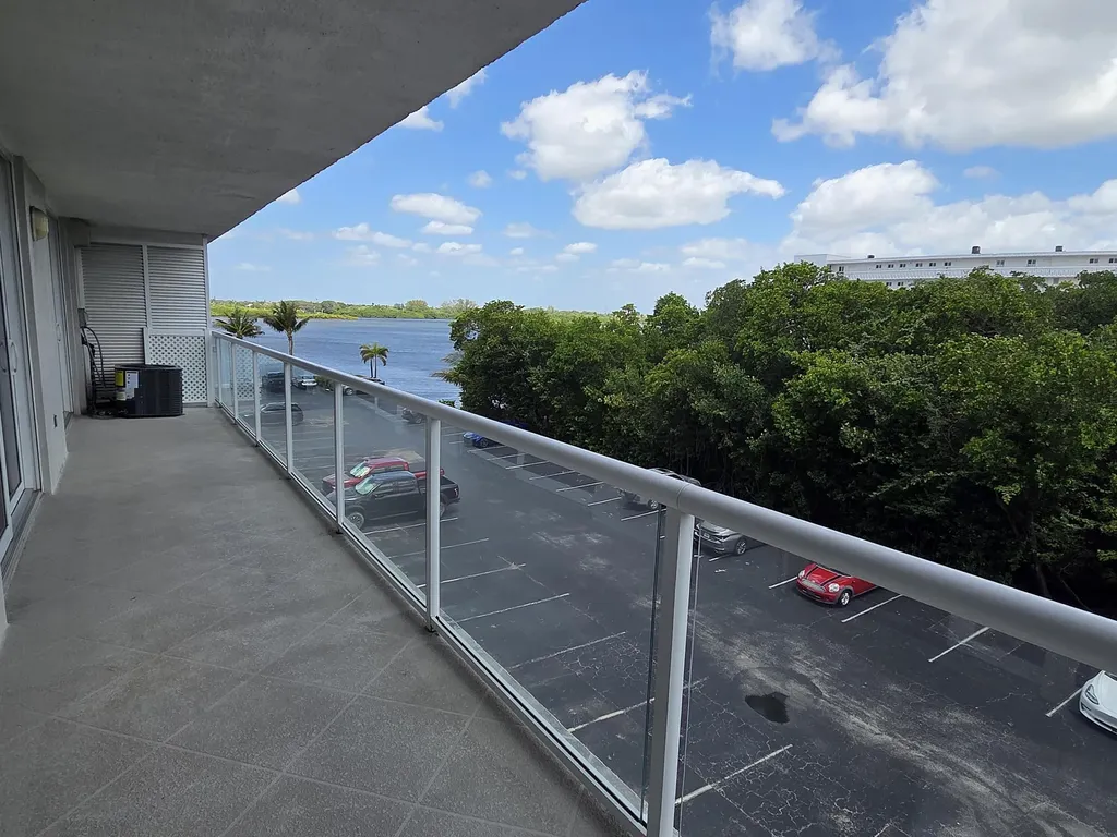 2560 S Ocean Boulevard Palm Beach FL 33480