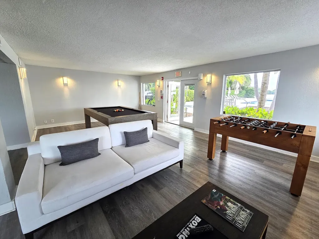 2560 S Ocean Boulevard Palm Beach FL 33480