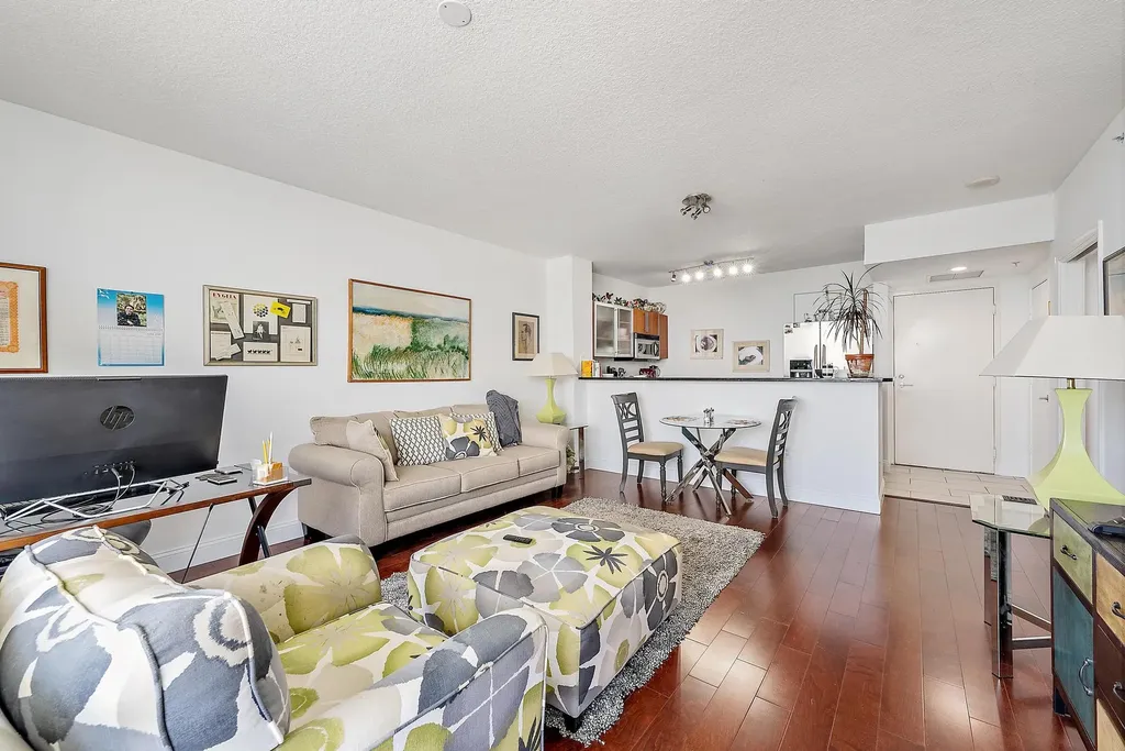 1551 N Flagler Drive West Palm Beach FL 33401