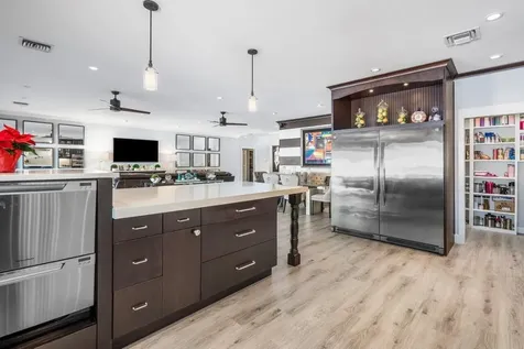 811 SE 31st Street Boca Raton FL 33432