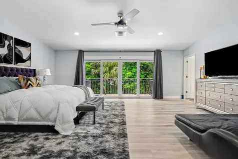 811 SE 31st Street Boca Raton FL 33432