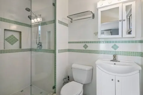 811 SE 31st Street Boca Raton FL 33432