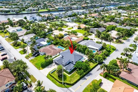 811 SE 31st Street Boca Raton FL 33432