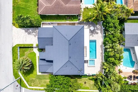 811 SE 31st Street Boca Raton FL 33432