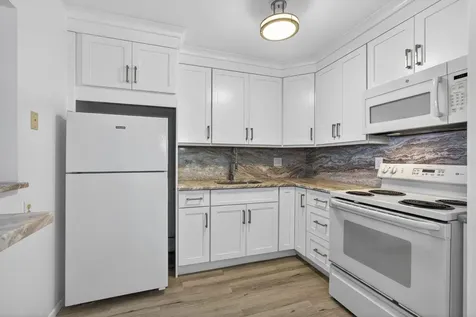 100 Shore Court North Palm Beach FL 33408