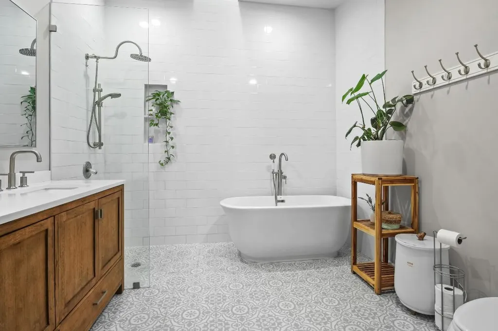 2021 NW 15th Place Delray Beach FL 33445