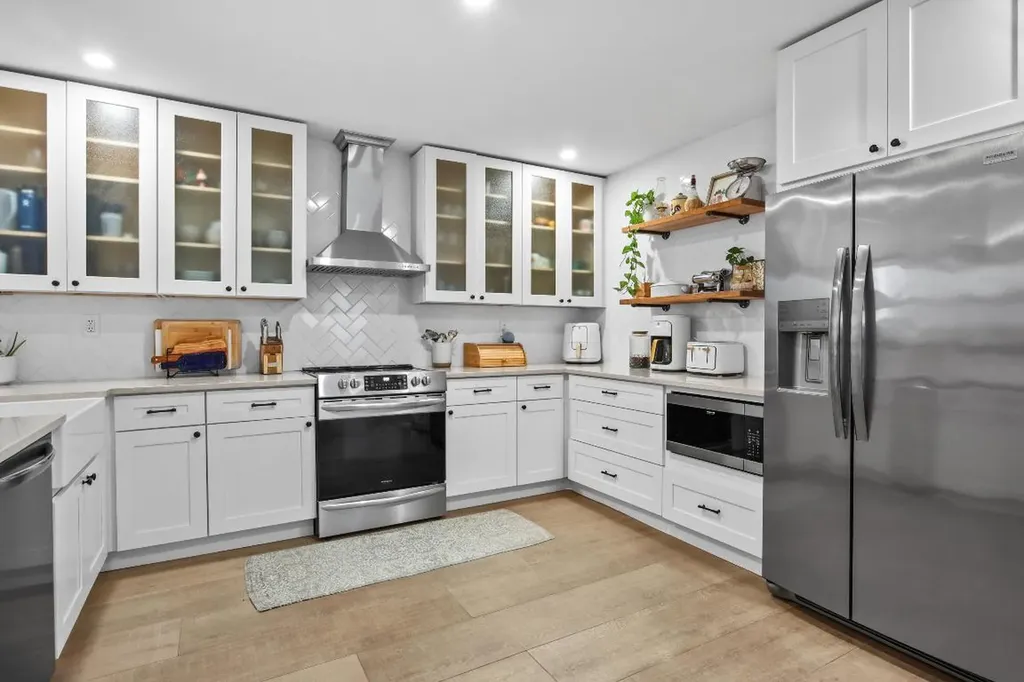 2021 NW 15th Place Delray Beach FL 33445