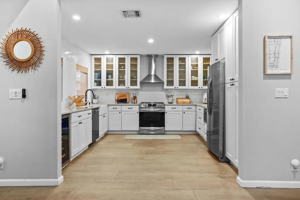 2021 NW 15th Place Delray Beach FL 33445