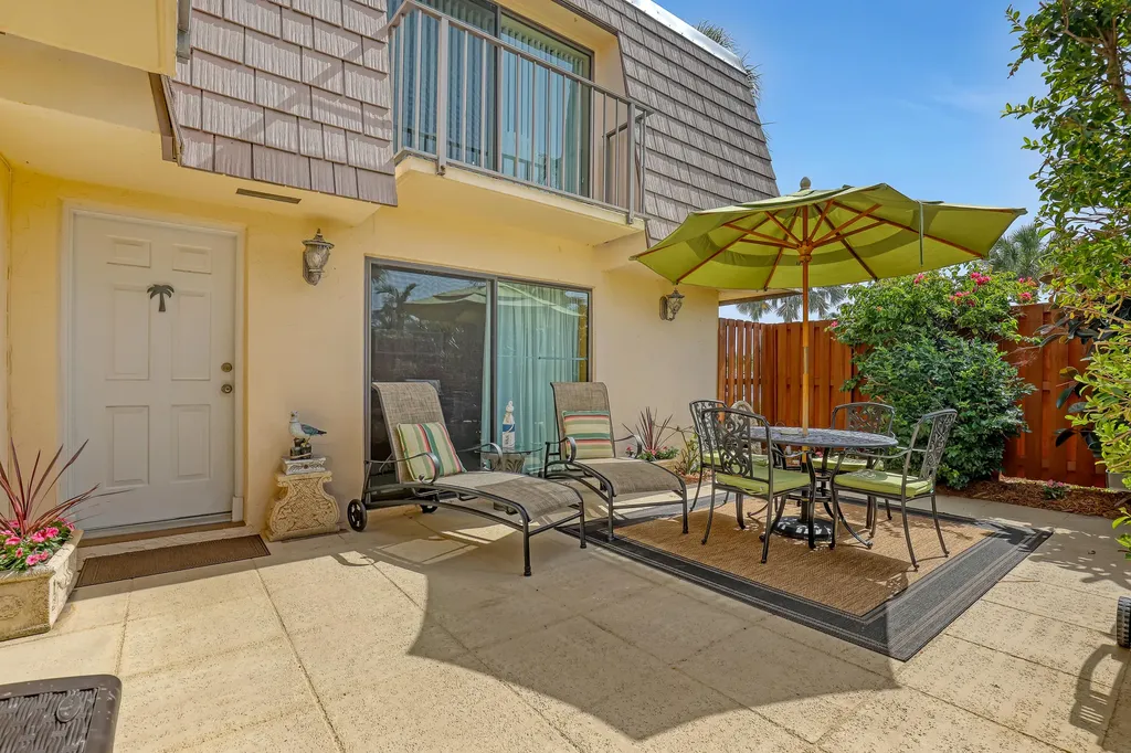 131 Ocean Cove Drive Jupiter FL 33477