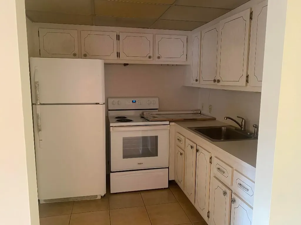 278 Preston G Boca Raton FL 33434