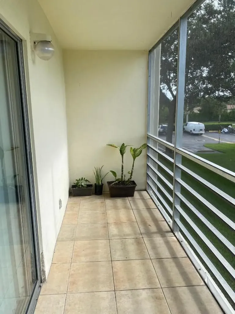 278 Preston G Boca Raton FL 33434