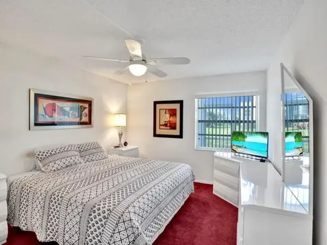 298 Burgundy G Delray Beach FL 33484