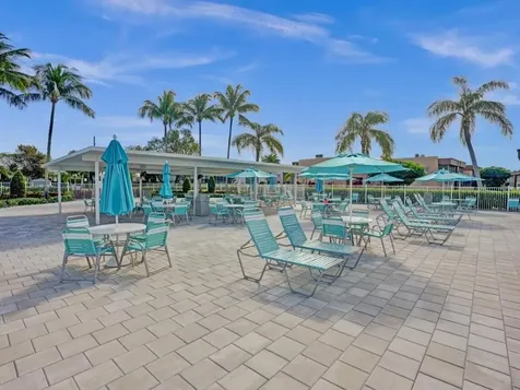 298 Burgundy G Delray Beach FL 33484