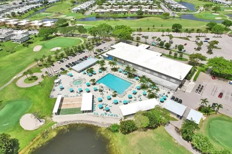 298 Burgundy G Delray Beach FL 33484
