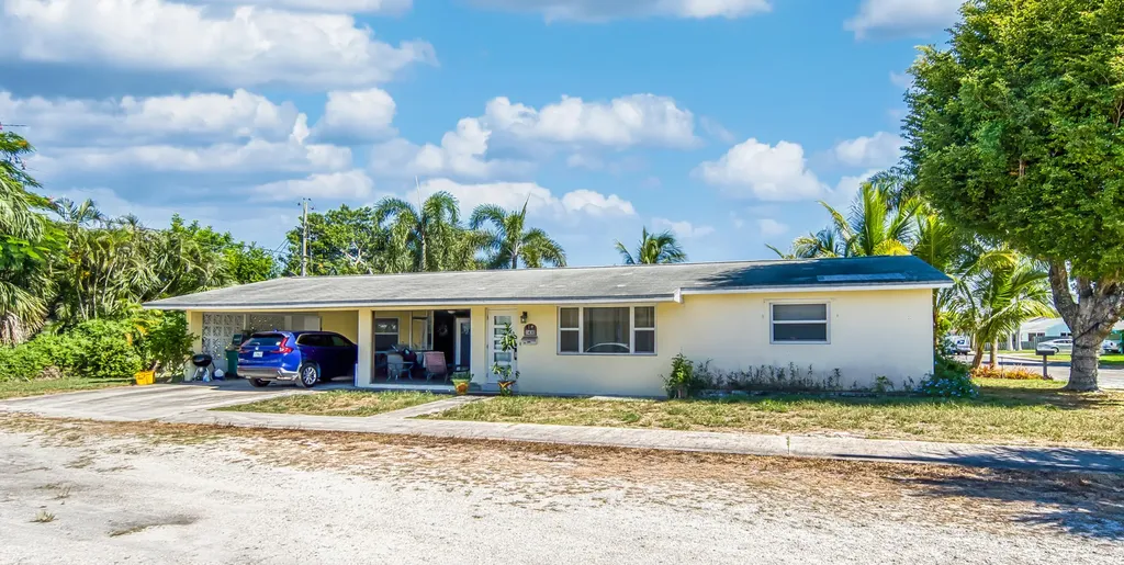 1430 N N Street Lake Worth Beach FL 33460