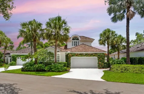 2502 Muir Circle Wellington FL 33414