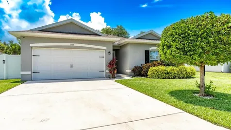 5344 Oakland Lake Circle Fort Pierce FL 34951