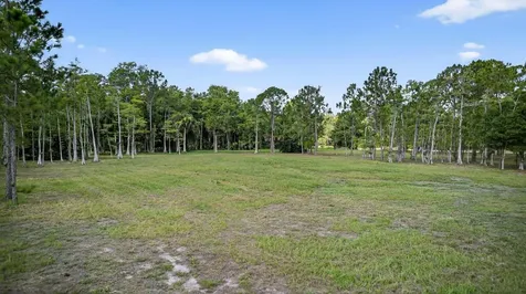 2795 Doe Trail Loxahatchee FL 33470