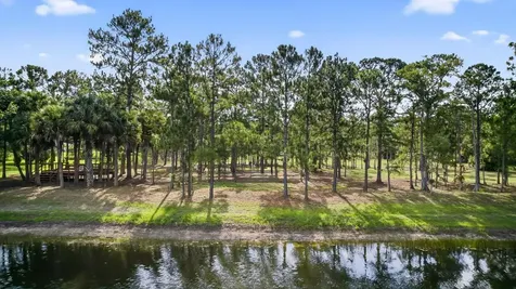 2795 Doe Trail Loxahatchee FL 33470