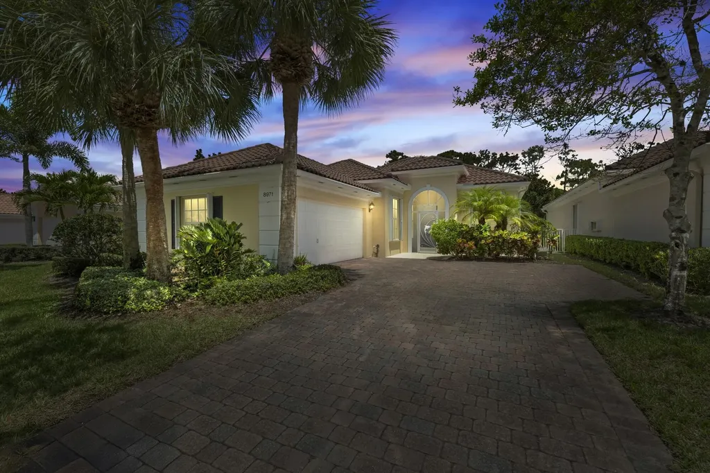 8971 Oldham Way Palm Beach Gardens FL 33412