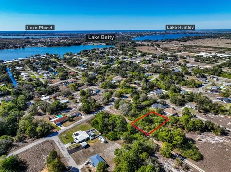 224 Starlight Avenue Lake Placid FL 33852